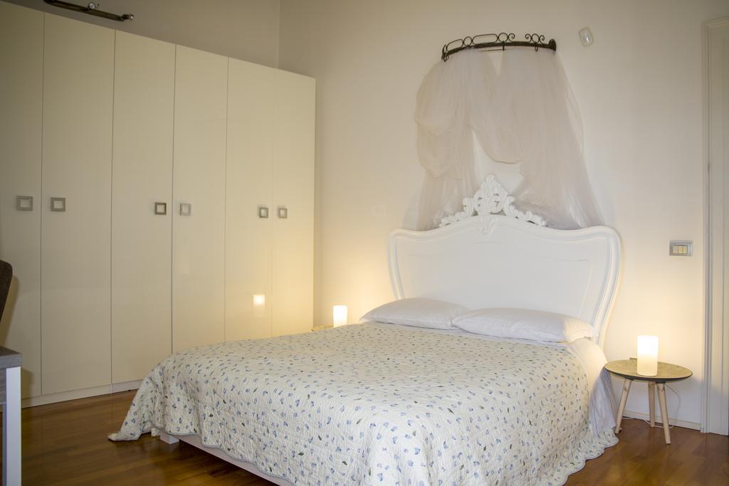 Domus Nova Residenza Il B&B Mantova Exterior photo